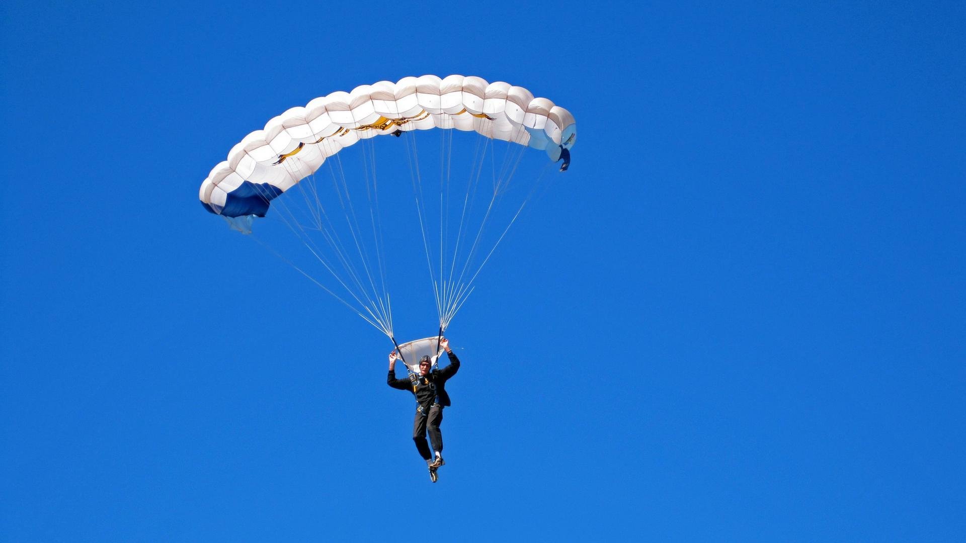 中国高尔夫球协会推动赛事国际化进程，中国高尔夫球协会成立时间