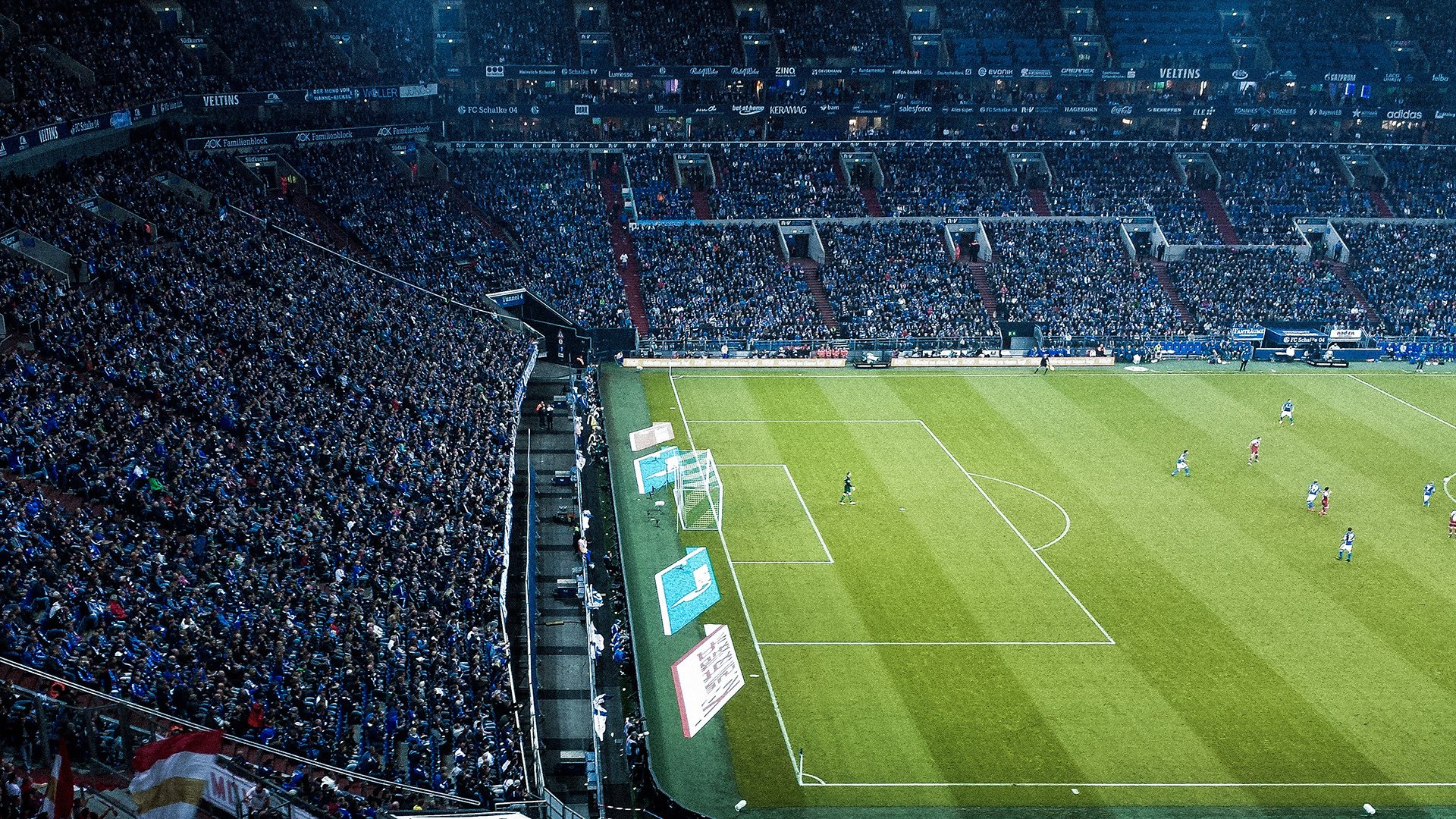 雷霆翻盘快船，亚历山大突破乔治完成空中对抗得分，亚历山大乔治黑奴